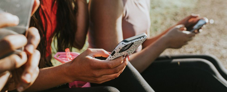 Spy on an iPhone 14 Plus Without Them Knowing