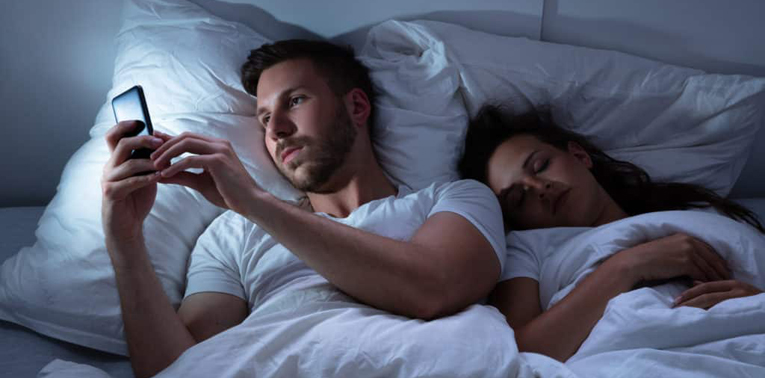 Best way to track your husband's phone without him knowing